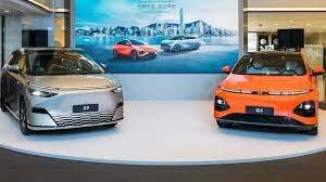 XPENG X9 اور G6 کی پاکستان میں سرکاری قیمتوں کا اعلان کر دیا گیا